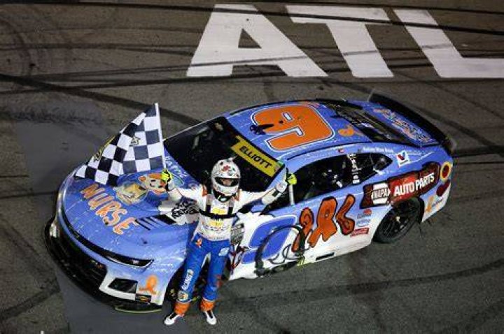 Chase Elliott Image