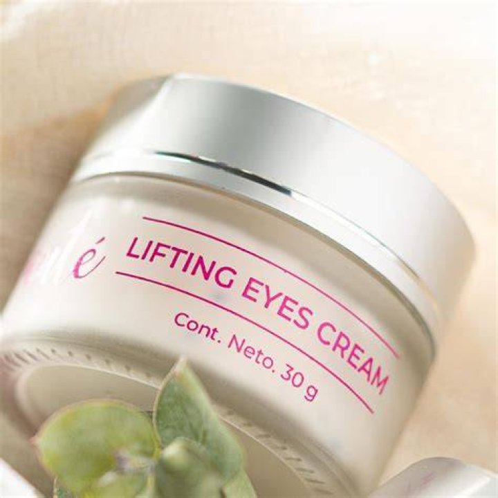 Cuidado Anti-Edad Contorno de Ojos Vitalift Cuidado Anti-Edad Contorno de Ojos Vitalift