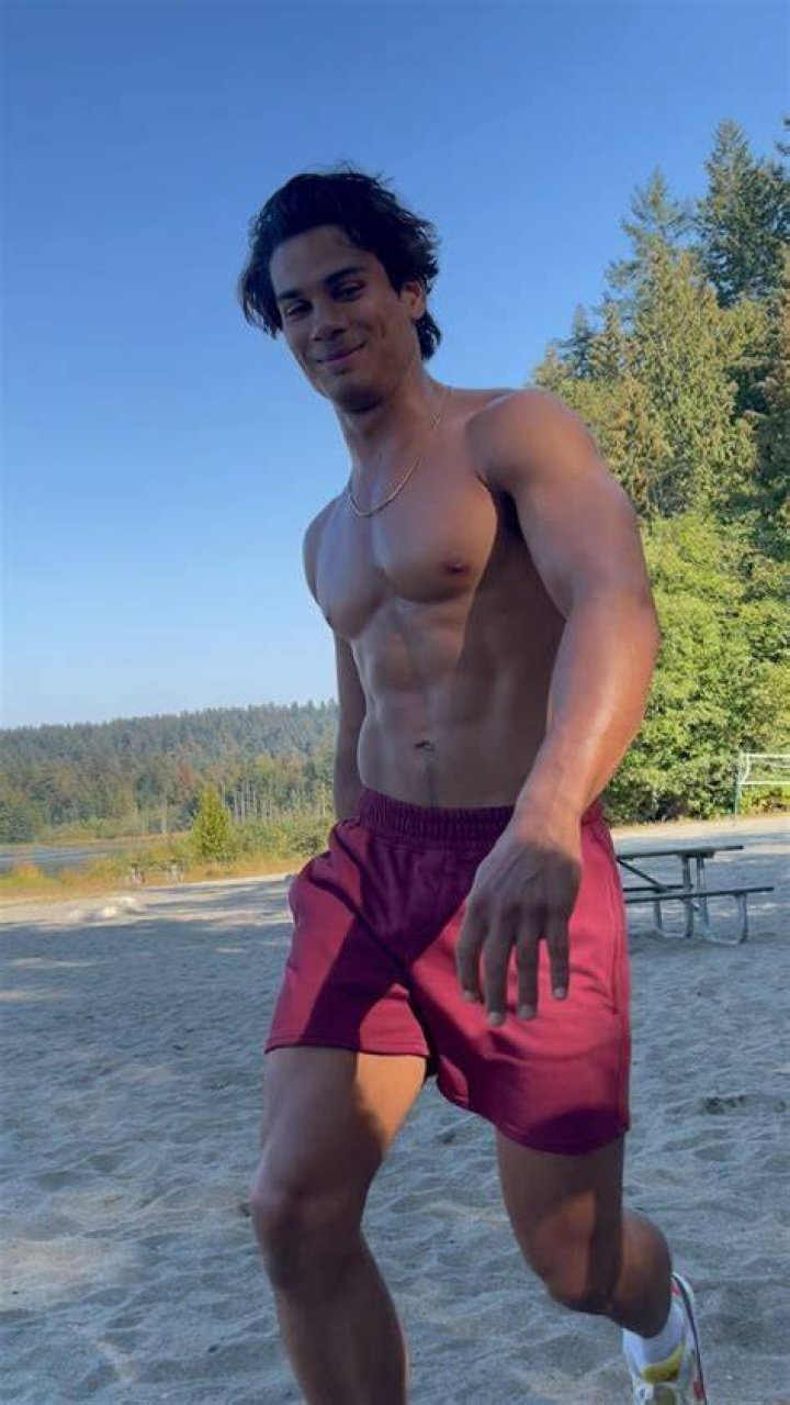 Drew Ray Tanner Wiki Facts about the &ldquo;Riverdale&rdquo; Star on Netflix&rsquo;s