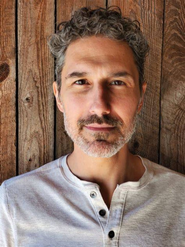 Ethan Zohn reaction