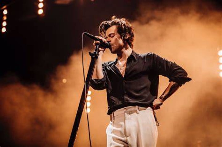 Harry Styles singing at The BRIT Awards 2020 at The O2 Arena on February 18, 2020