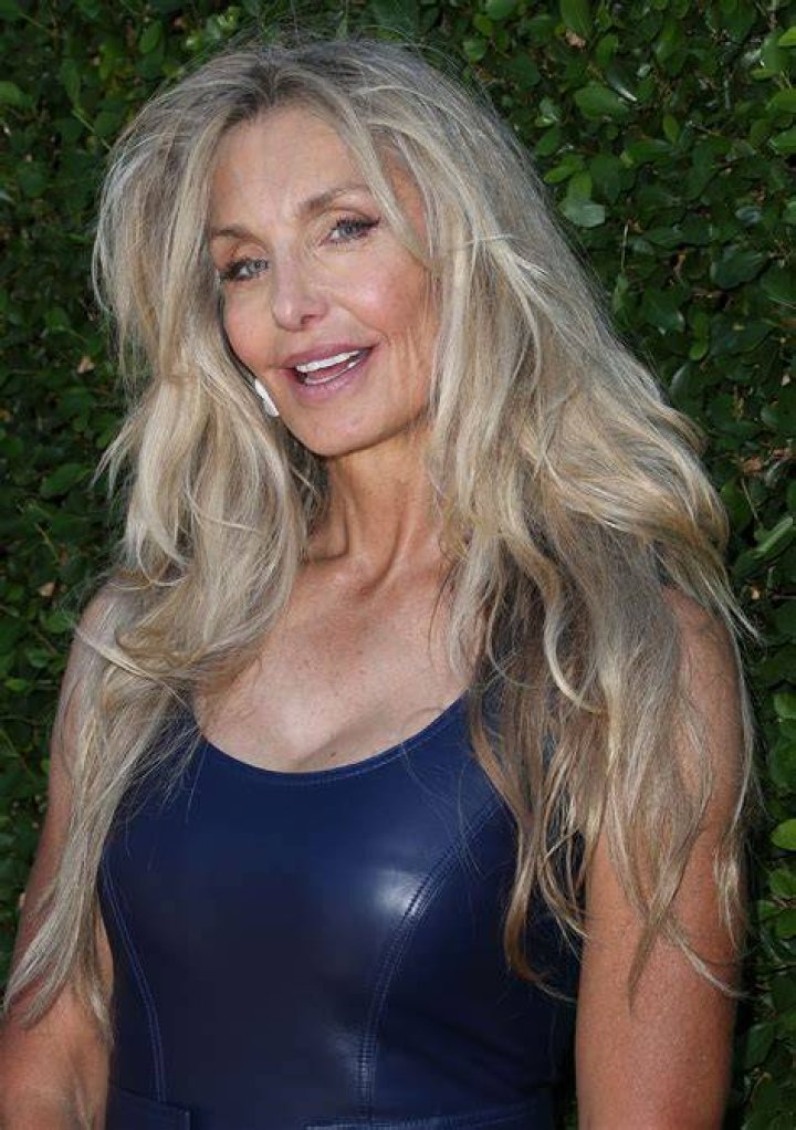 Heather Thomas Net Worth