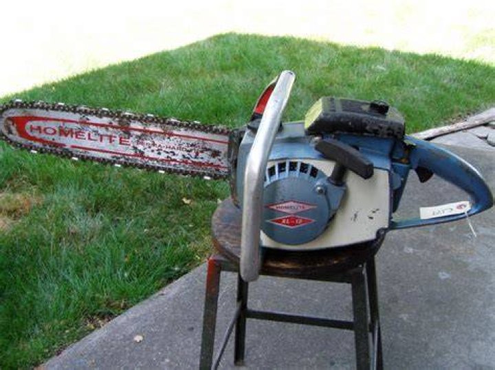 How do I identify my Homelite chainsaw?