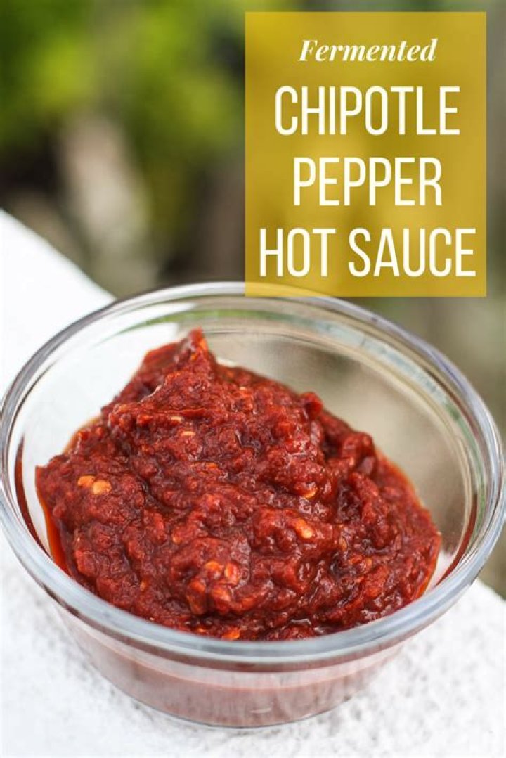 How Hot Is Chipotle Pepper Sauce? (Solved)