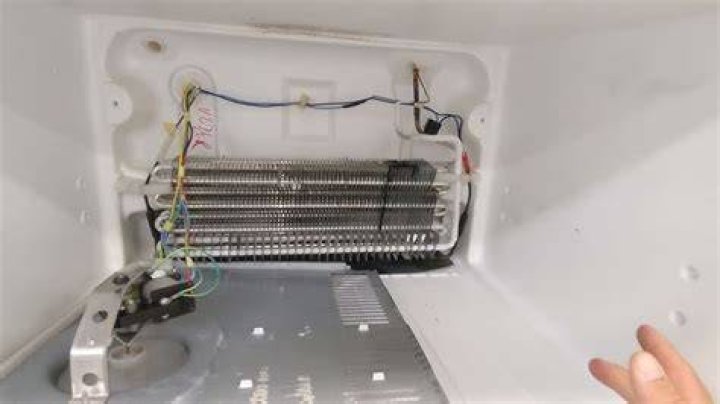 How long does it take for refrigerator coils to defrost?