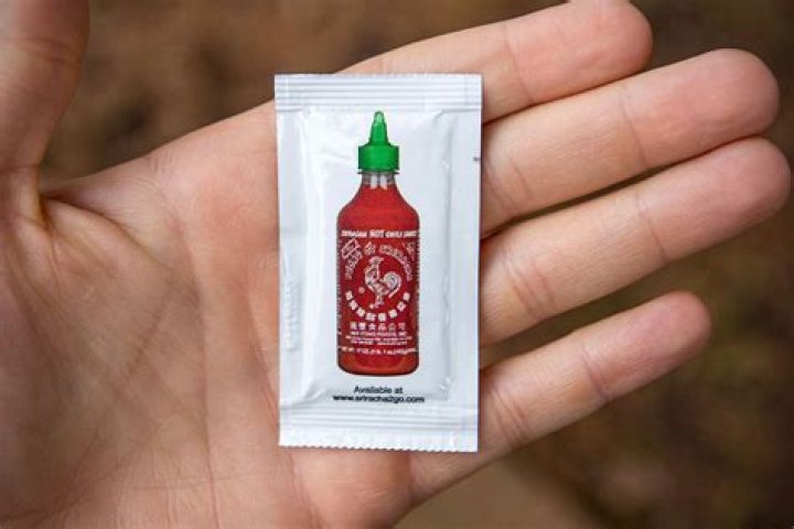 How Many Teaspoon Sriracha Packets? (TOP 5 Tips)