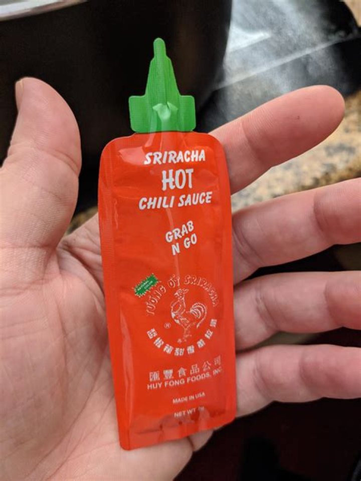 How Much Sriracha Is In One Packet? (Best solution)