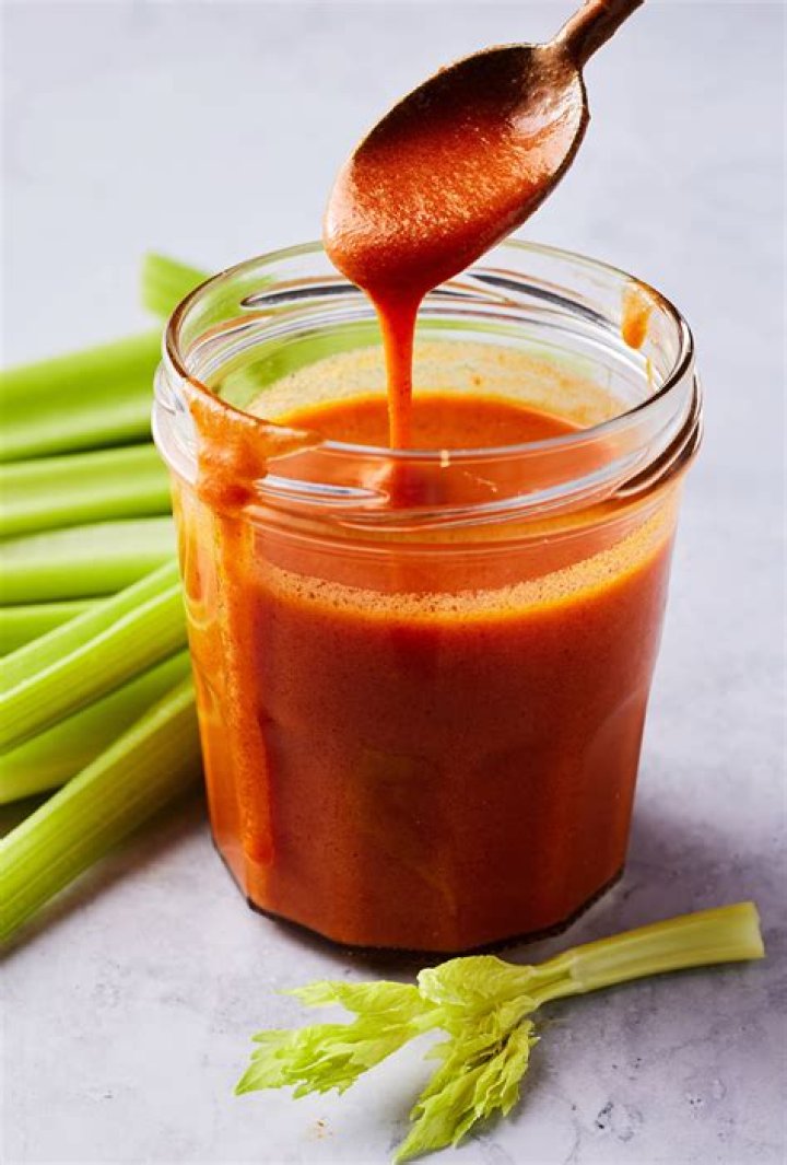 How To Cut Buffalo Sauce? (Solved)