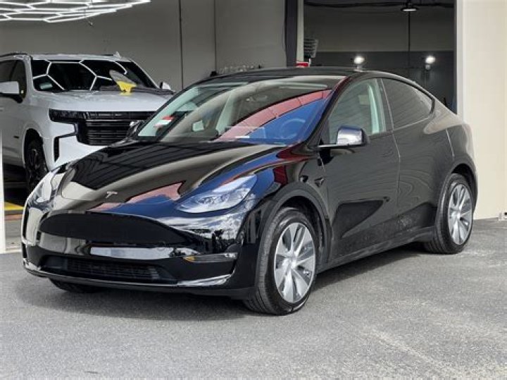 Is Tesla Model Y Uber black?