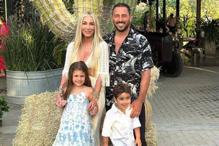 Josh Altman gets rid of the ghosts in his Million Dollar Listing but does he close the deal?