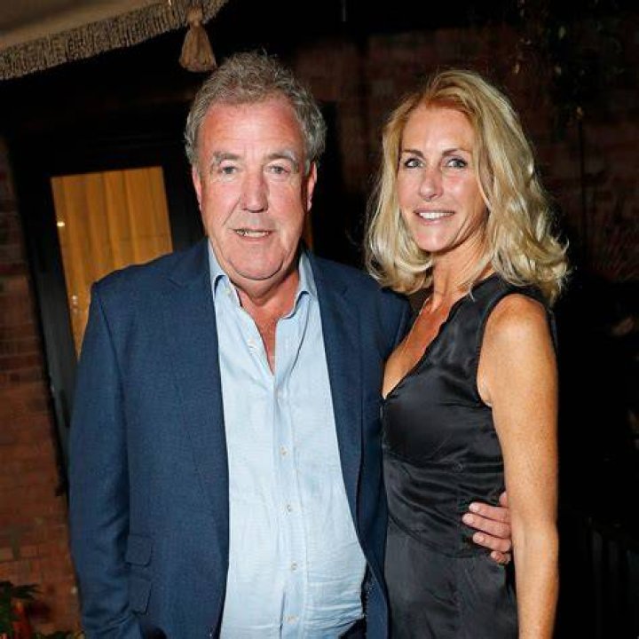 Lisa Hogan Age Everything You Need To Know About Her