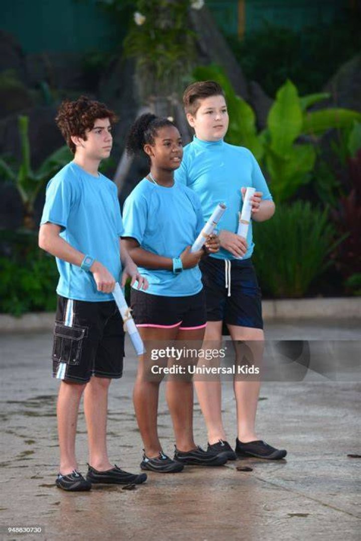 (L-R) Milo Fleming, Rahanna Martinez, "Top Chef Junior" on Universal Kids; Akbar Gbaja-Biamila, "American Ninja Warrior" on NBC; Vanessa Lachey around a kitchen counter