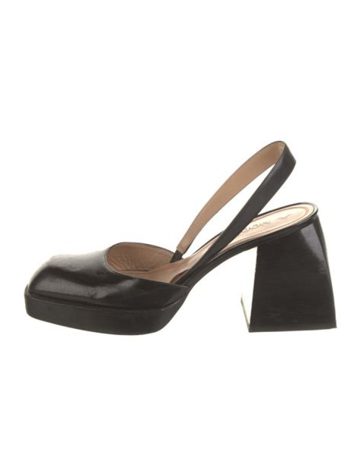 Nodaleto slingback pumps Nodaleto slingback pumps
