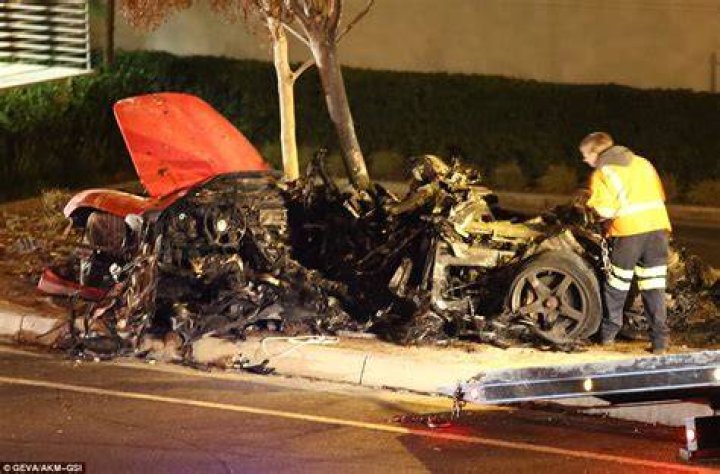 Paul Walker autopsy 'Traumatic, thermal injuries'