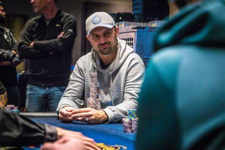 Poker Place