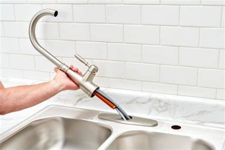 Question: How Do I Install A New Kitchen Faucet??