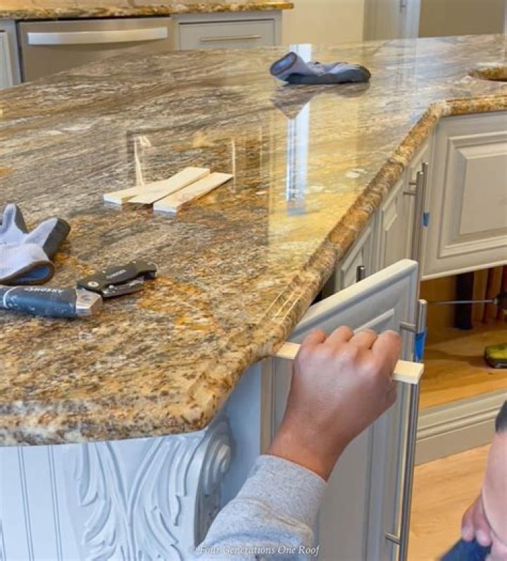 Question: How Do You Remove A Glued Granite Countertop??
