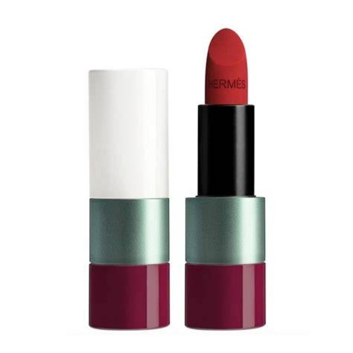 Rouge Herm&egrave;s en el tono 62 'Rouge Feu'