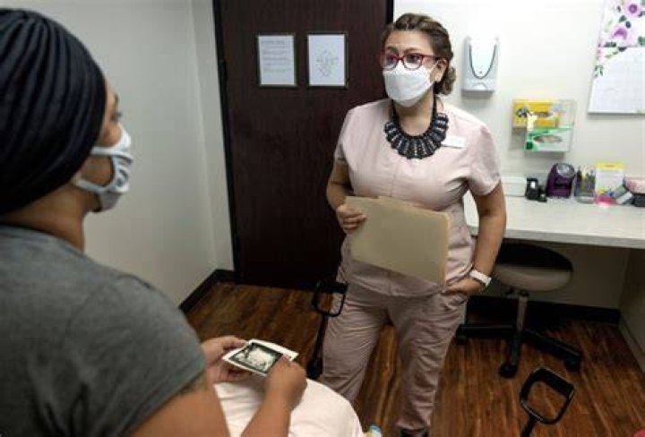 Texas judge allows emergency abortion despite statewide ban