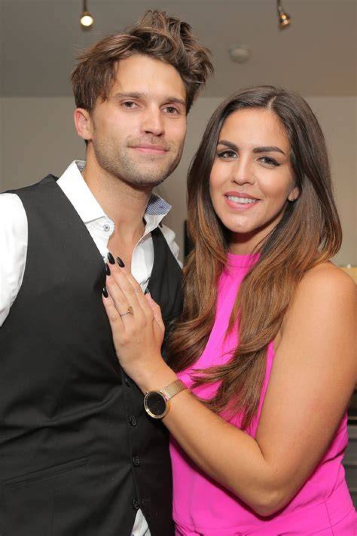 Vanderpump Rules stars Tom Schwartz and Tom Sandoval make cocktails at Schwartz & Sandys from the Javits Center in New York City on Sunday, October 16, 2022