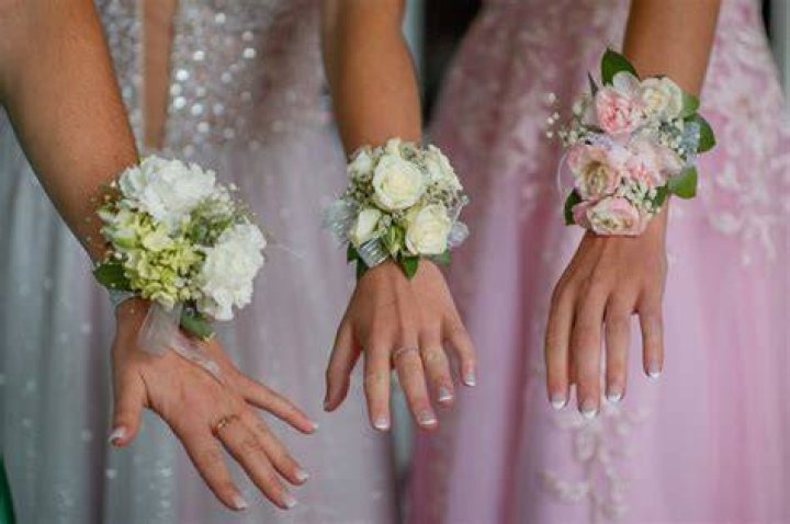 What does a corsage for prom symbolize?
