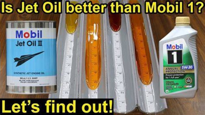 What does aircraft oil weigh?