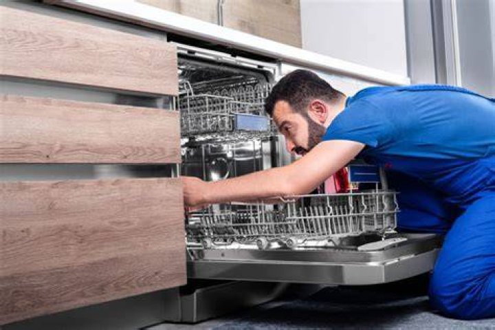 What does E2 and F2 mean on a Whirlpool dishwasher?