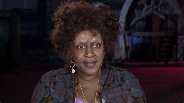 What Is CCH Pounder's Net Worth?
