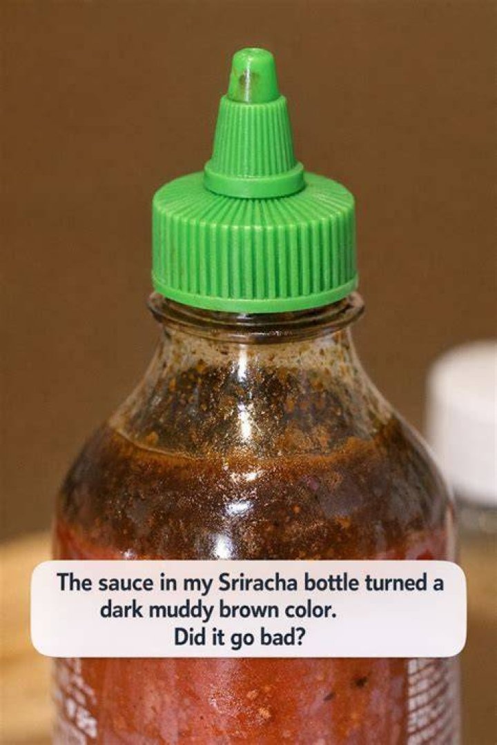 Why Did My Sriracha Turned Dark? (Best solution)