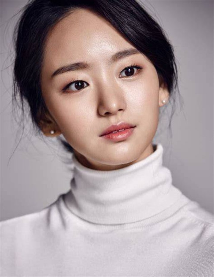 Won Jinah Profile Images &mdash; The Movie Database (TMDB)