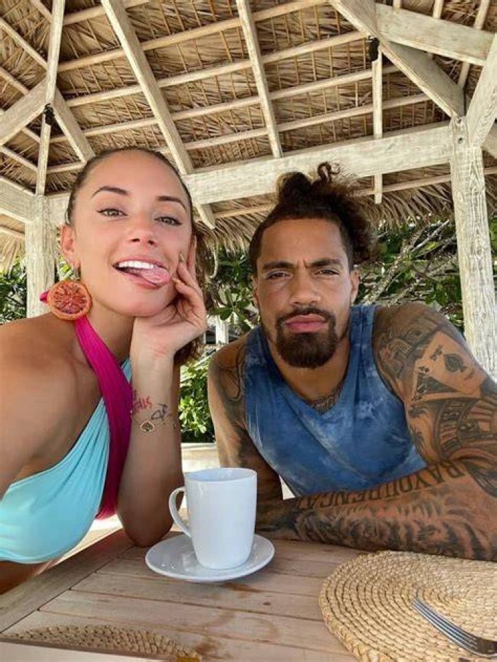 YesJulz Net Worth